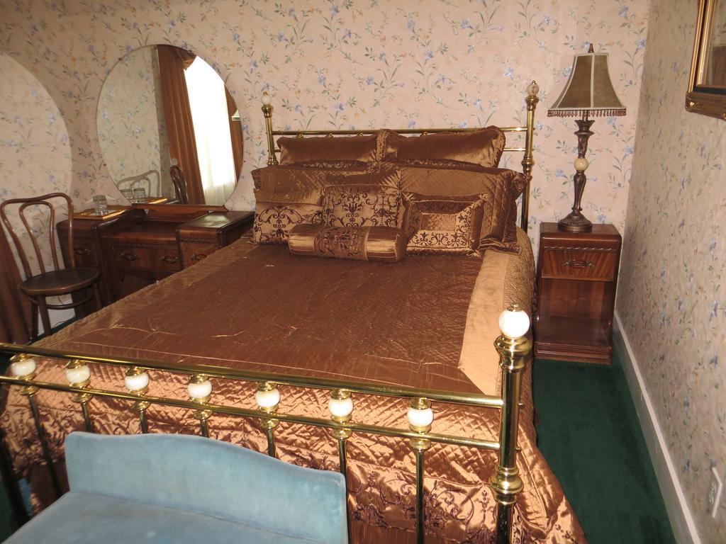 Edith Palmer'S Country Inn, Historical Bed & Breakfast Virginia City Kültér fotó