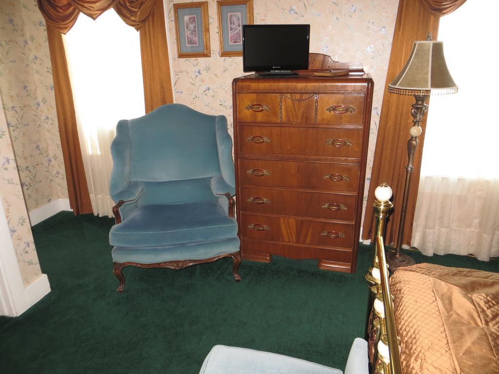 Edith Palmer'S Country Inn, Historical Bed & Breakfast Virginia City Kültér fotó